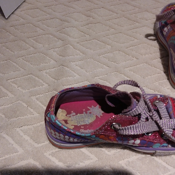 Skechers Twinkle Toes shoes-EUC - Picture 8 of 10